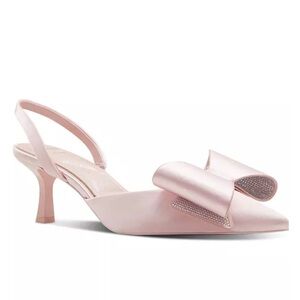 Aldo X Wicked Bow Pumps
Size 8